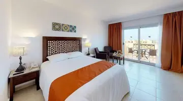 Wadi Lahmy Azur Resort