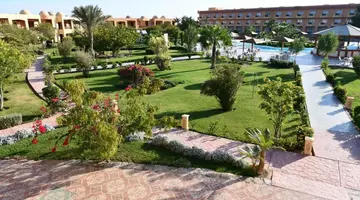 Wadi Lahmy Azur Resort