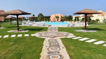 Wadi Lahmy Azur Resort