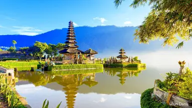 Wakacje Pod Palmami! Jawa I Bali