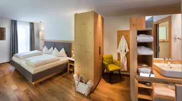 Waldrast � Forestside Liv