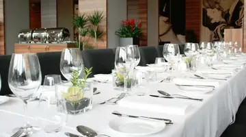 Warsaw Plaza Hotel