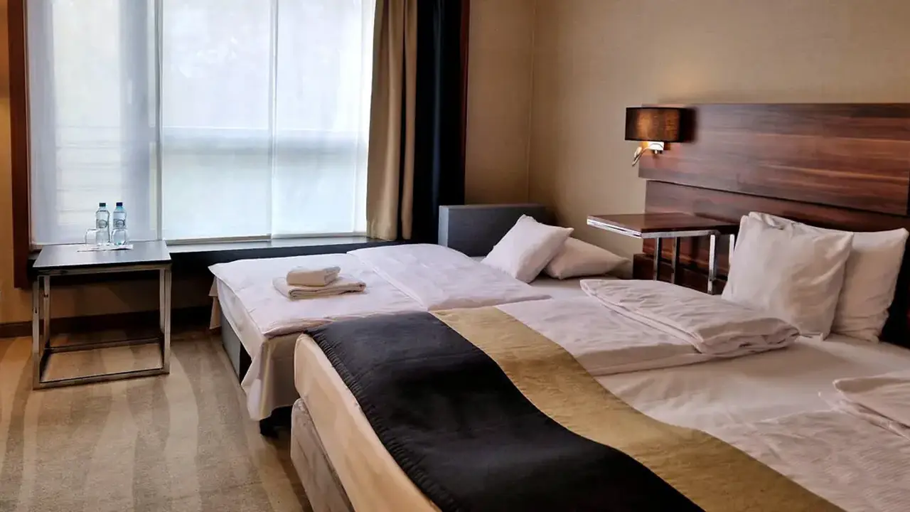 Warsaw Plaza Hotel