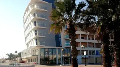 Water's Edge Hotel
