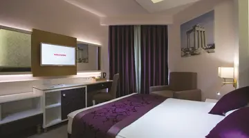 WATER SIDE RESORT & SPA