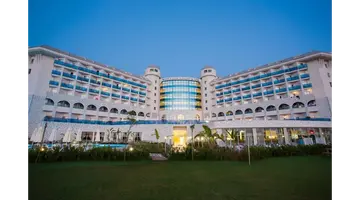 WATER SIDE RESORT & SPA