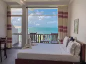 Wave Beach Resort