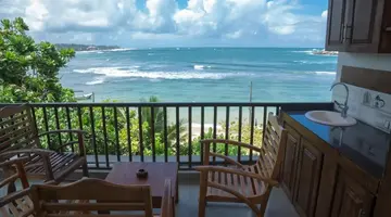 Wave Beach Resort