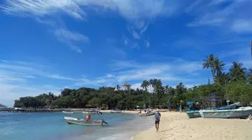 Wave Beach Resort