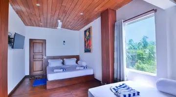 WAVE BEACH RESORT