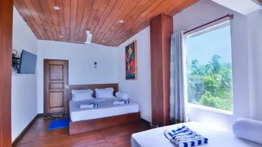 WAVE BEACH RESORT