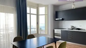 Wave Beachfront Apartments