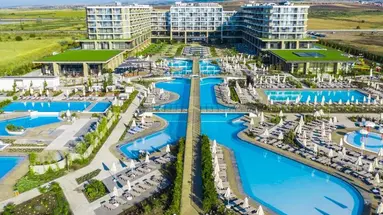 Wave Resort