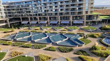 Wave Resort