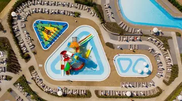 WAVE Resort