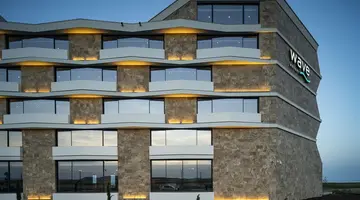 Wave Resort