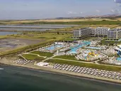 WAVE RESORT