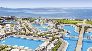 Wave Resort
