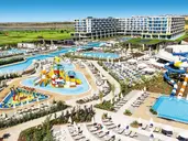 Wave Resort