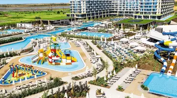 Wave Resort