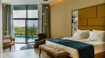 WAVE Resort