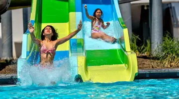 Wave Resort 