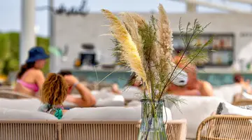 Wave Resort 