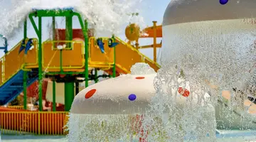 Wave Resort 