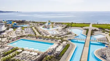 WAVE RESORT