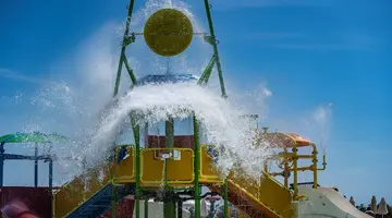 WAVE RESORT