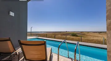Wave Resort