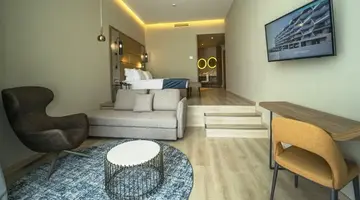 WAVE RESORT