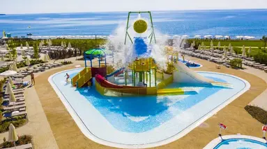 Wave Resort