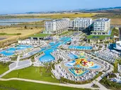 Wave Resort