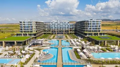 Wave Resort