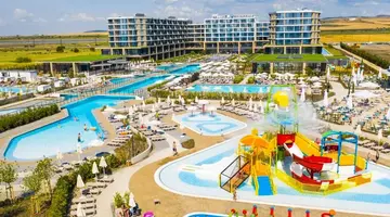 Wave Resort