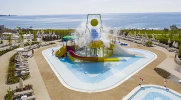 WAVE RESORT