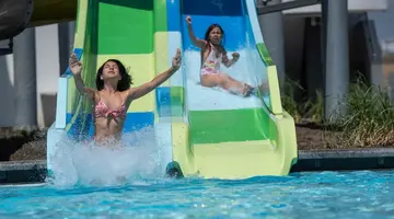 WAVE Resort