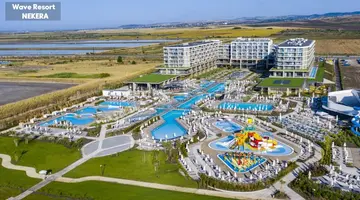 Wave Resort