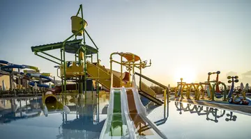 Wave Resort