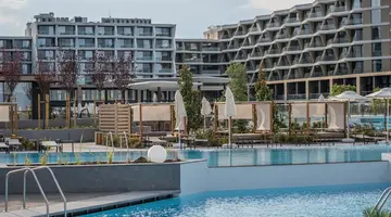 WAVE RESORT