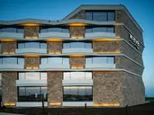 Wave Resort