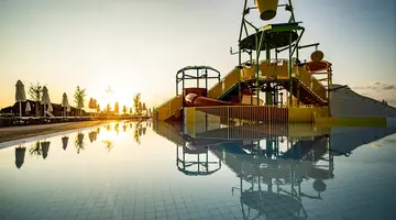 WAVE RESORT