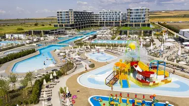 WAVE RESORT