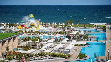 WAVE RESORT