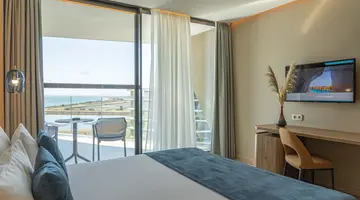 WAVE RESORT
