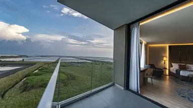 Wave Resort