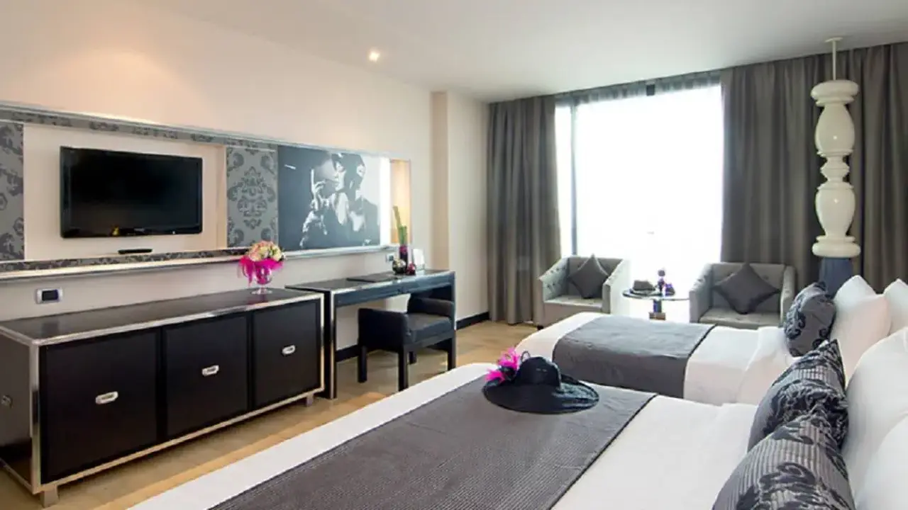 WAY HOTEL (ex. WAY BY GARDEN SEA VIEW RESORT)