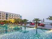 WAY HOTEL (ex. WAY BY GARDEN SEA VIEW RESORT)