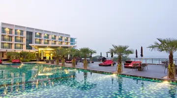 WAY HOTEL (ex. WAY BY GARDEN SEA VIEW RESORT)